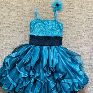Dress/ hair flower